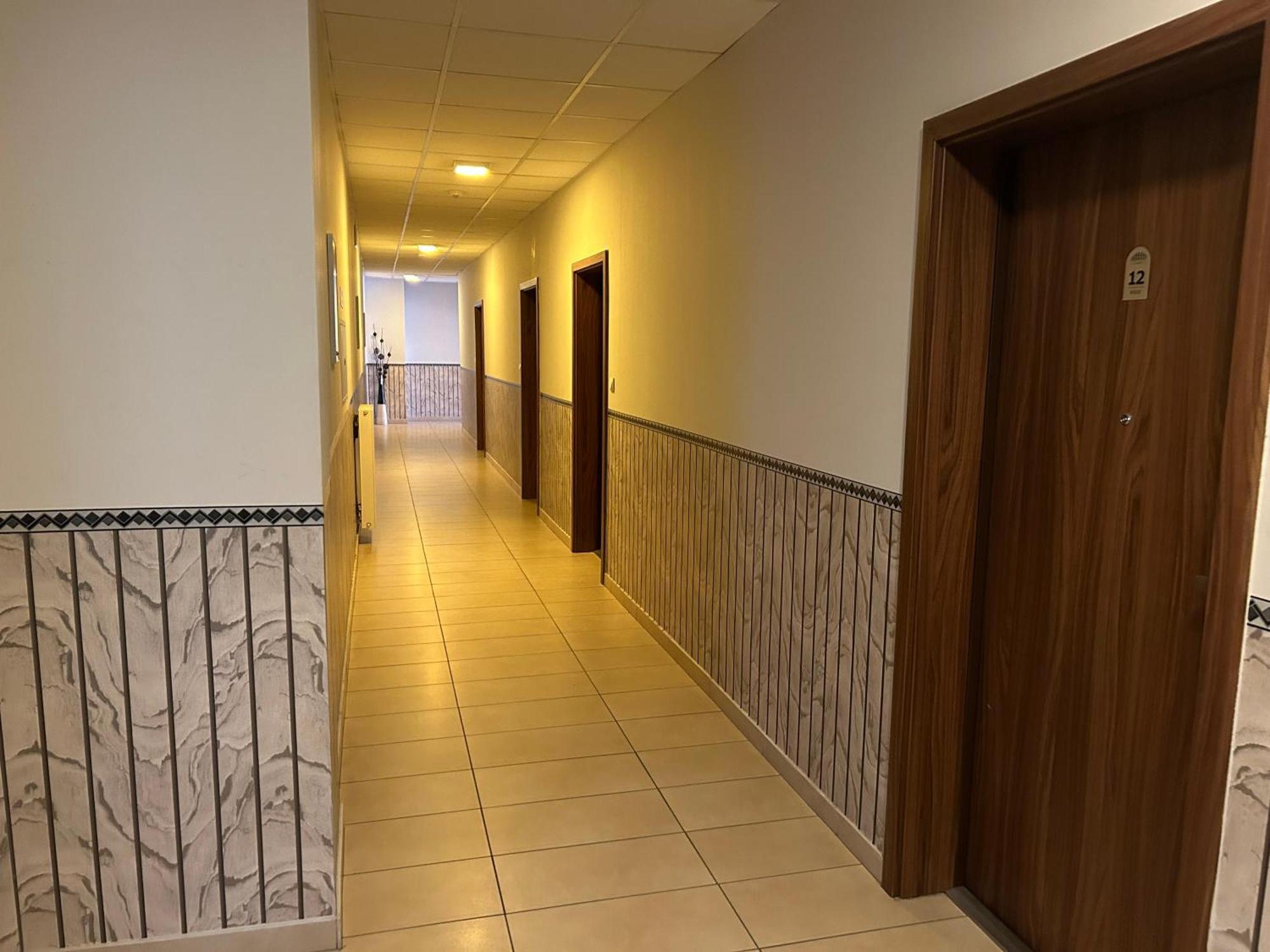 H-T-L Apartamenty Junior Nowa Sol Luaran gambar