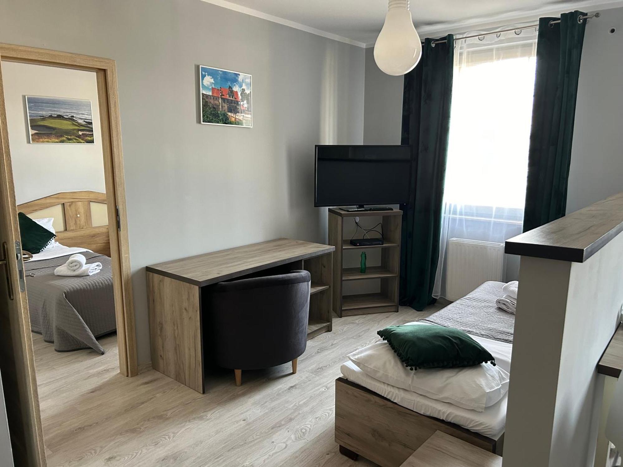 H-T-L Apartamenty Junior Nowa Sol Luaran gambar
