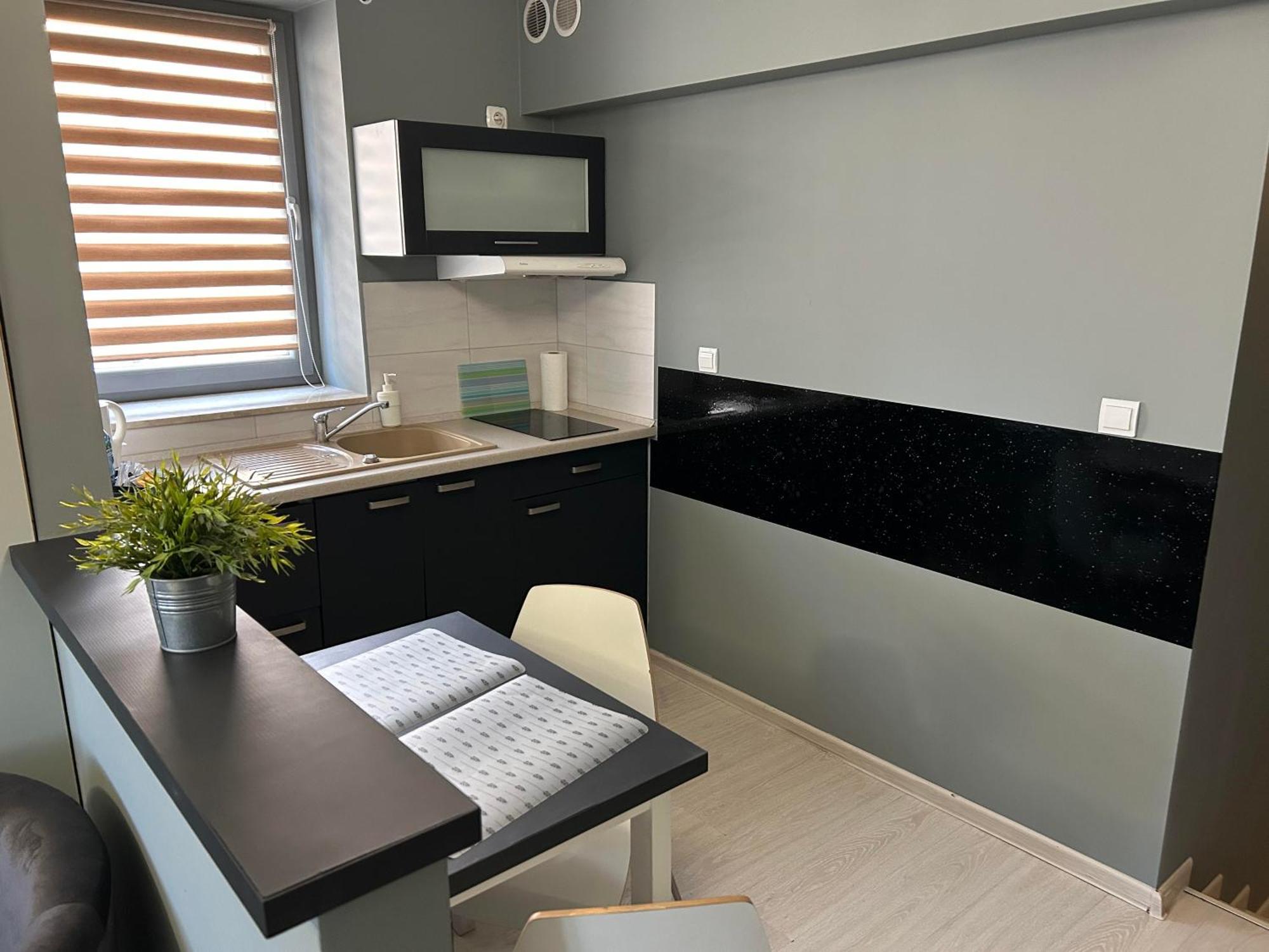 H-T-L Apartamenty Junior Nowa Sol Luaran gambar