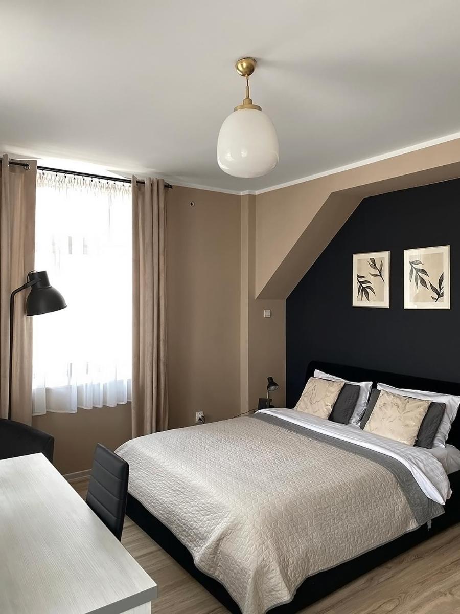 H-T-L Apartamenty Junior Nowa Sol Luaran gambar