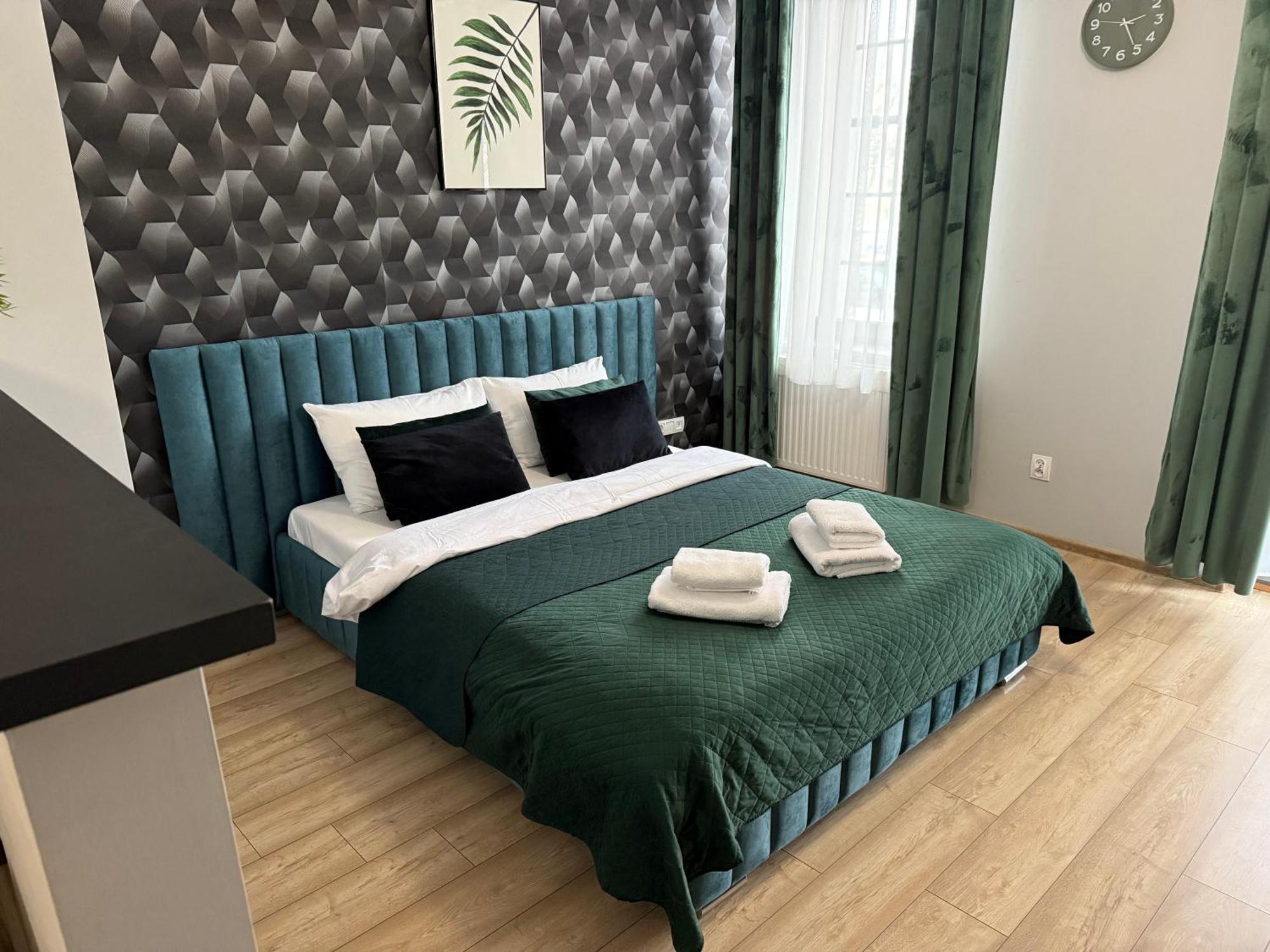 H-T-L Apartamenty Junior Nowa Sol Luaran gambar